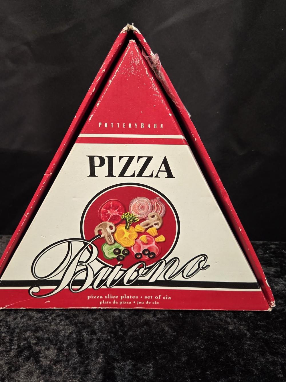 Pottery Barn Bruno 6 Pizza Slice Plates - Red & White Box
